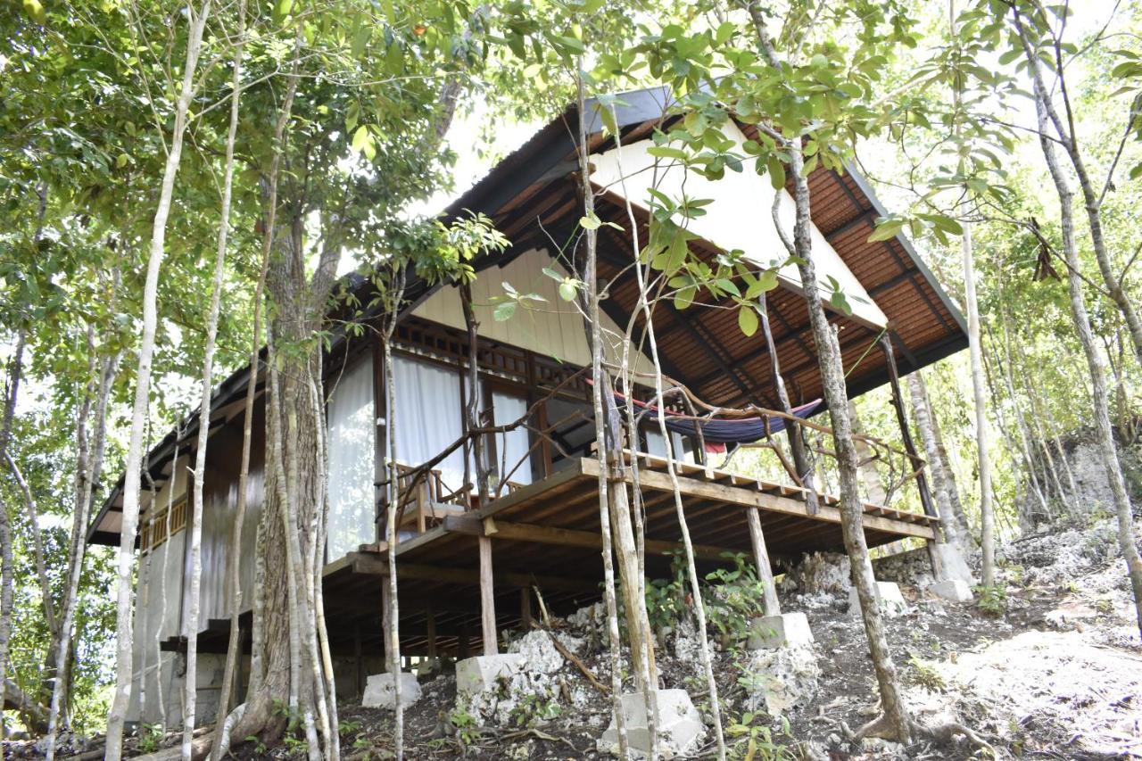 Araya Dive Resort Togean Bomba Exteriör bild