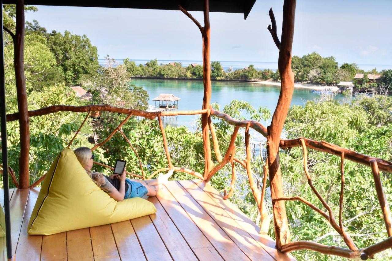 Araya Dive Resort Togean Bomba Exteriör bild